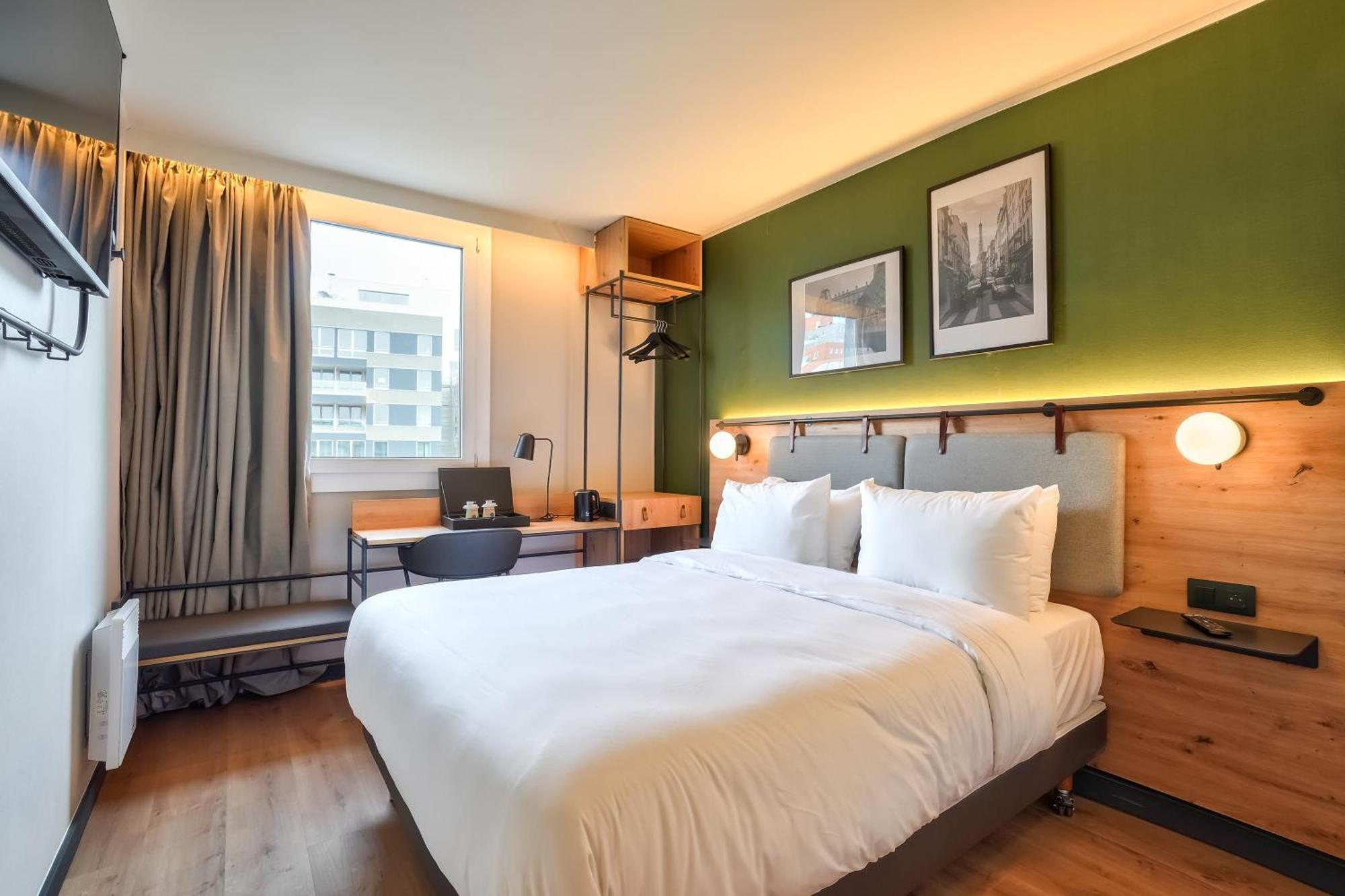 Campanile Paris Ouest - Pont De Suresnes Hotell Exteriör bild